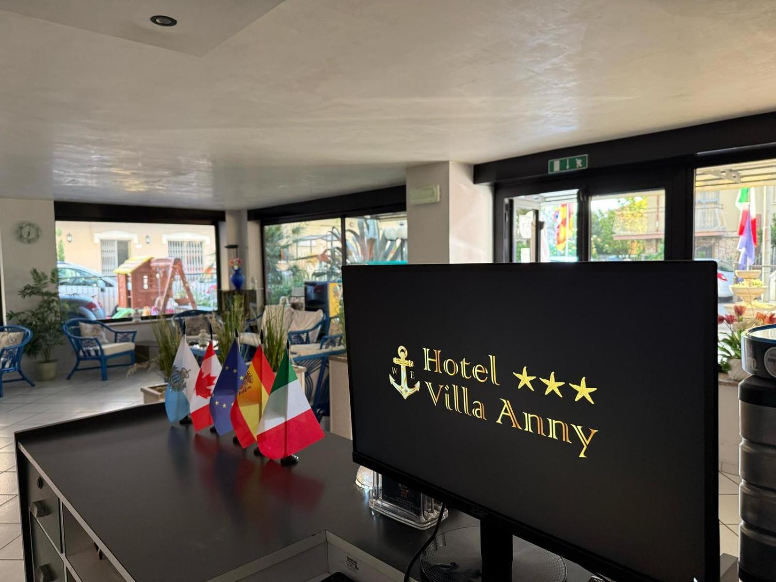 Anny Hotel Rimini Kültér fotó